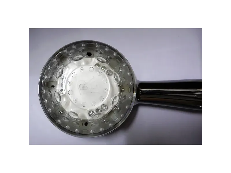 Douche lumineuse - LED Pommeau