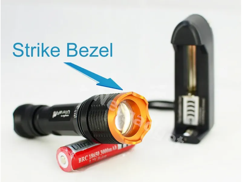 Lampe de poche multifonction de 1800 lumen - Netgadget